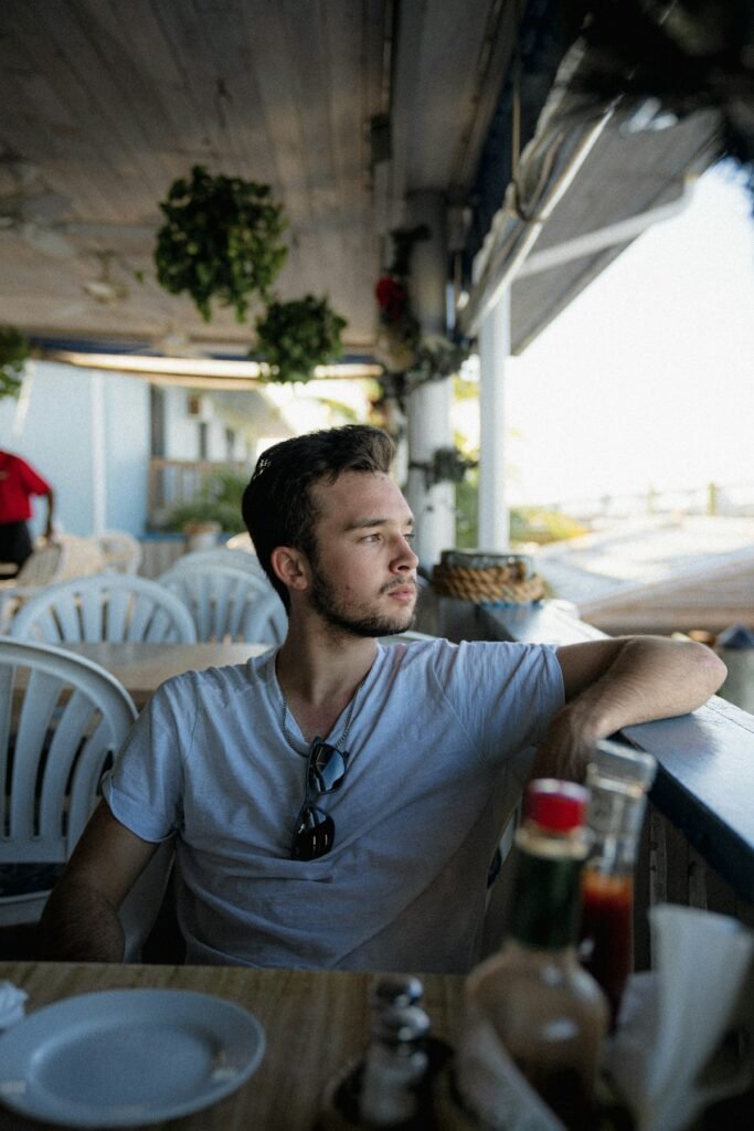 Man practicing how to eat healthy at restaurants with a balanced meal