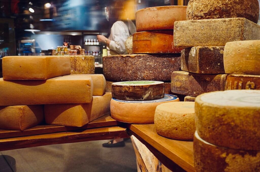 foods with vitamin k2 benefits, cheese and eggs